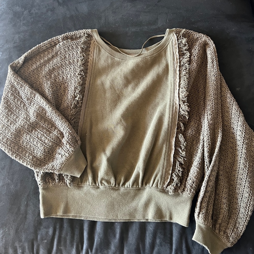 Free People army green sweat shirt